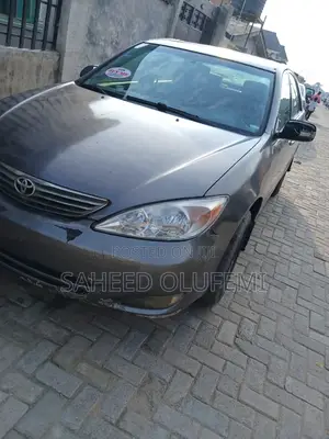 Toyota Camry 2003 Gray