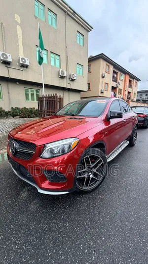 Mercedes-Benz GLE-Class 2016 Red