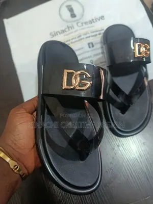 Mens Slides