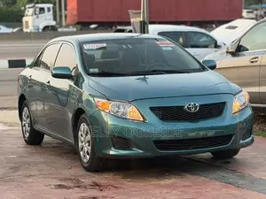 Toyota Corolla 2010 Green