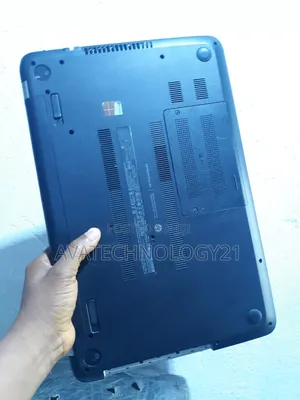 Laptop HP Pavilion 10 8GB AMD A8 SSD 256GB