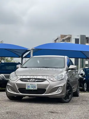 Hyundai Accent GS 2013 Gold