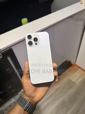 Apple iPhone 16 Pro Max 256 GB White