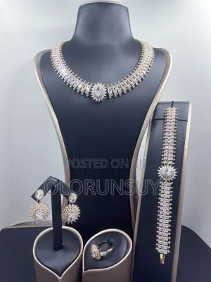 Zirconia Gold Set