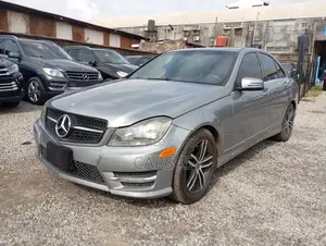 Mercedes-Benz C300 2012 Silver