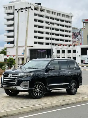 Toyota Land Cruiser Prado 2012 Black