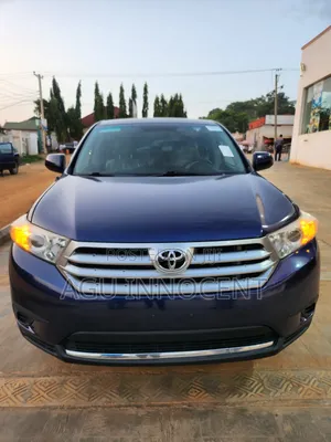 Toyota Highlander 2012 Blue
