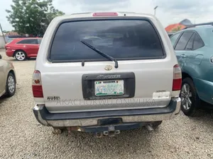 Toyota 4-Runner 2006 Silver