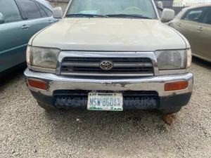 Toyota 4-Runner 2006 Silver