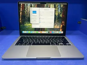 Laptop Apple MacBook Air 2025 M4 16GB Apple M4 SSD 512GB