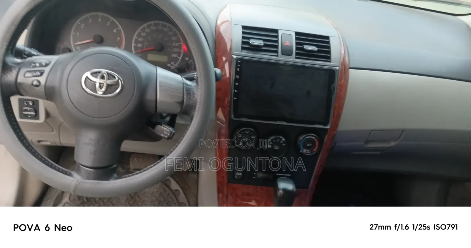 Toyota Corolla 2012 Silver