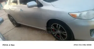 Toyota Corolla 2012 Silver