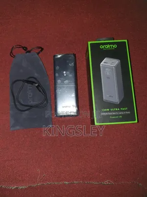 An Open Box Oriamo Power Jet Power Bank