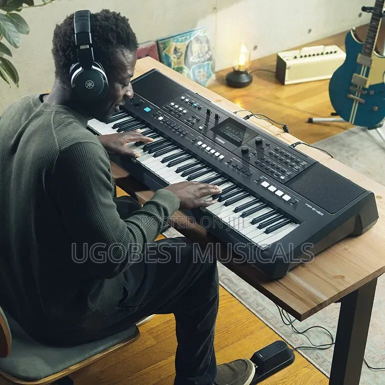 Yamaha PSR-E483 Portable 61-Key Keyboard