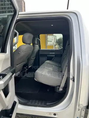 Ford F-150 XLT 4x4 SuperCrew Cab Styleside 5.5 ft. box 145 in. WB 2018