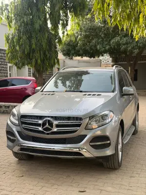 Mercedes-Benz GLE-Class GLE 350d 4MATIC 2016 Silver