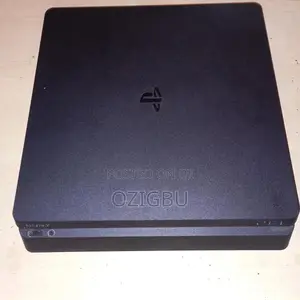 Playstation 4 Slim 1tb