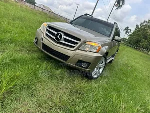 Mercedes-Benz GLK-Class 350 2010
