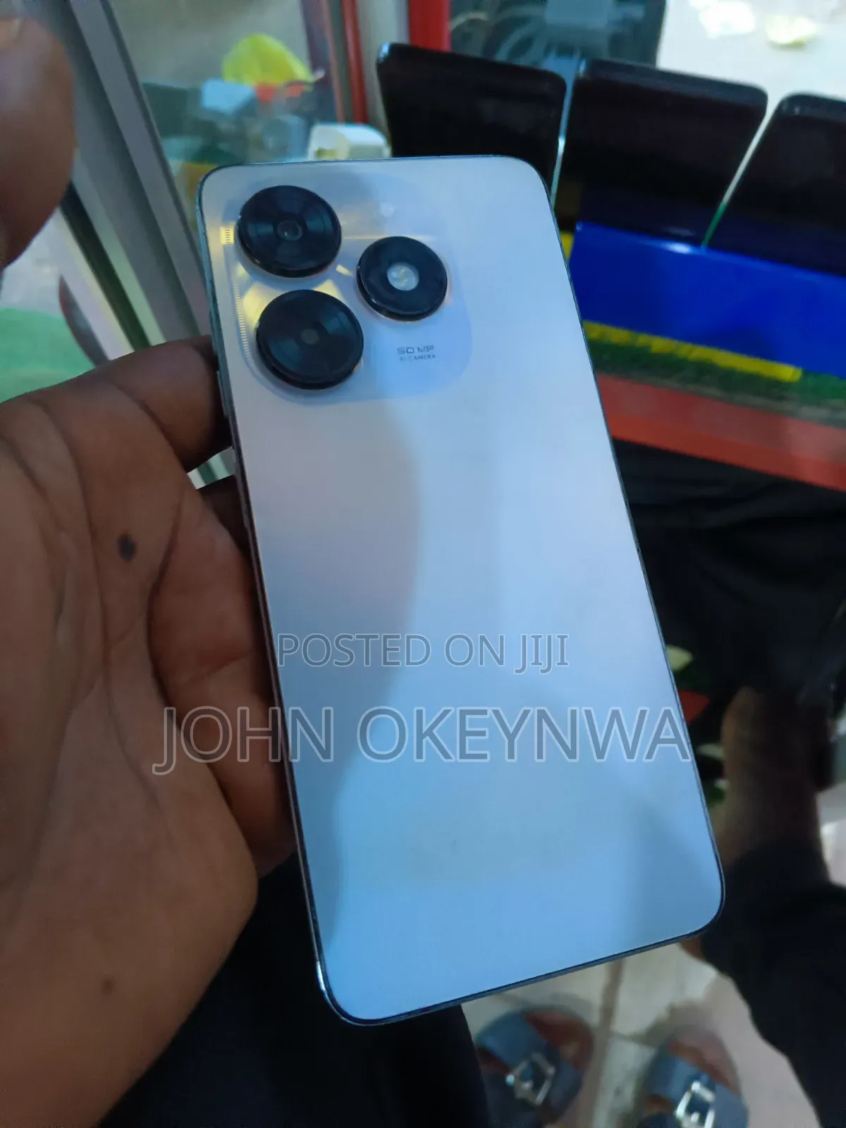 Tecno Spark 20C 256 GB White