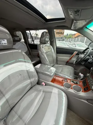 Toyota Highlander 2009 Silver