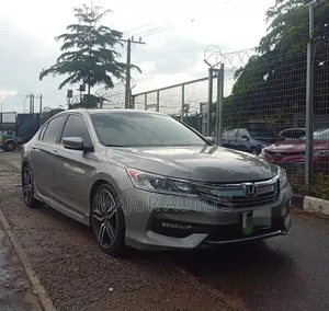 Honda Accord Sport SE 4dr Sedan FWD (2.4L 4cyl 2A) 2017 Silver