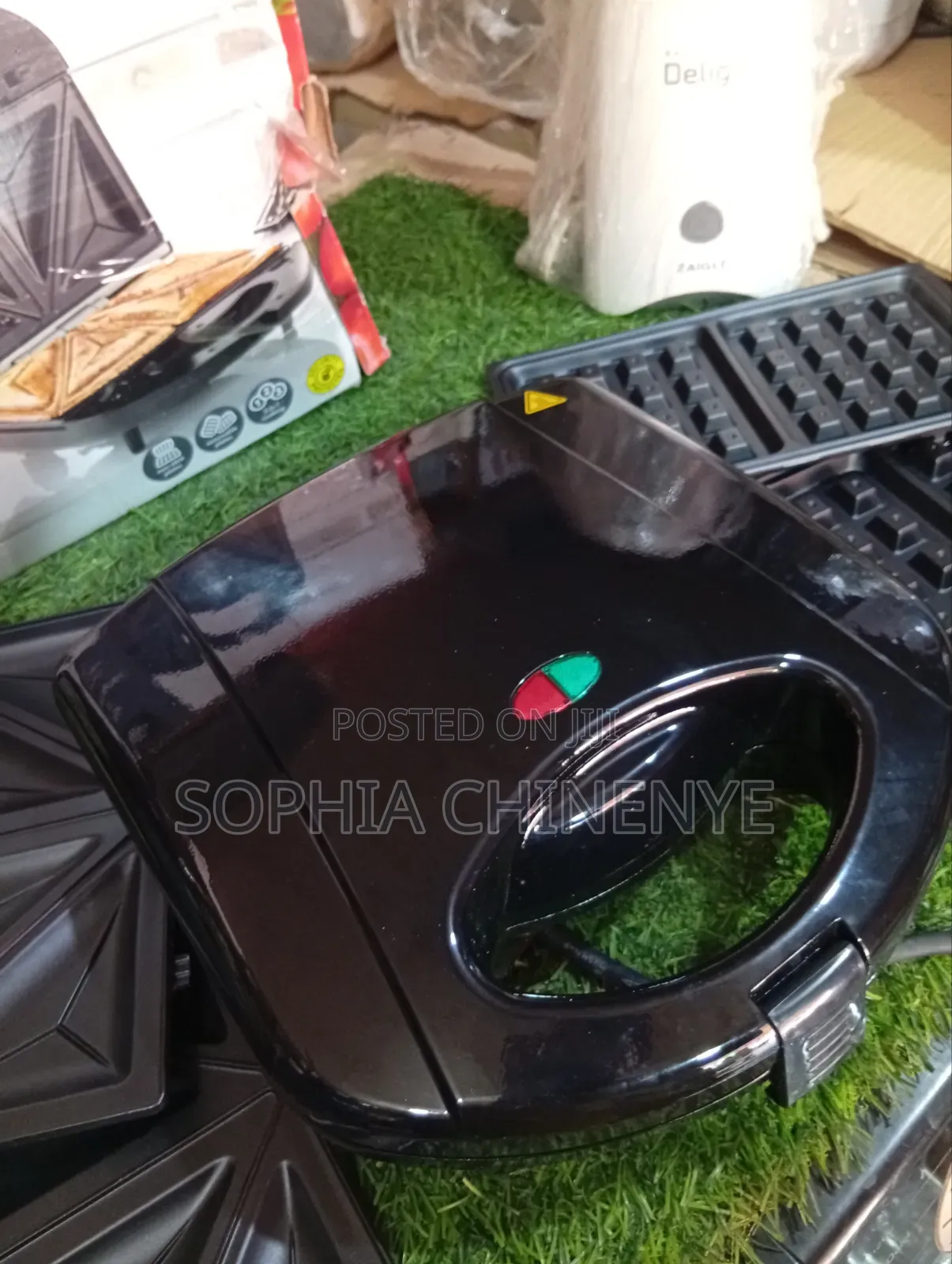 Brand New 3in1 Shawarma,Waffles/ Bread Toaster