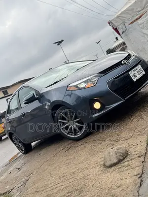 Toyota Corolla S Premium 4dr Sedan (1.8L 4cyl CVT) 2014 Blue