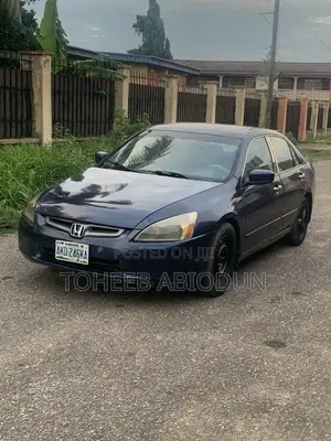 Honda Accord 2005 Blue