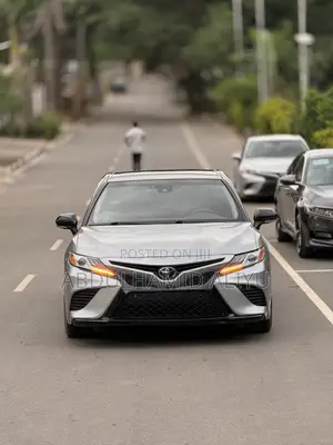 Toyota Camry XSE 2021 Silver