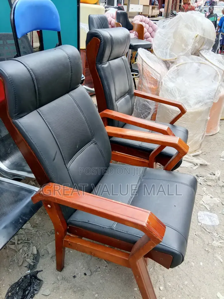 Executive Office Chair