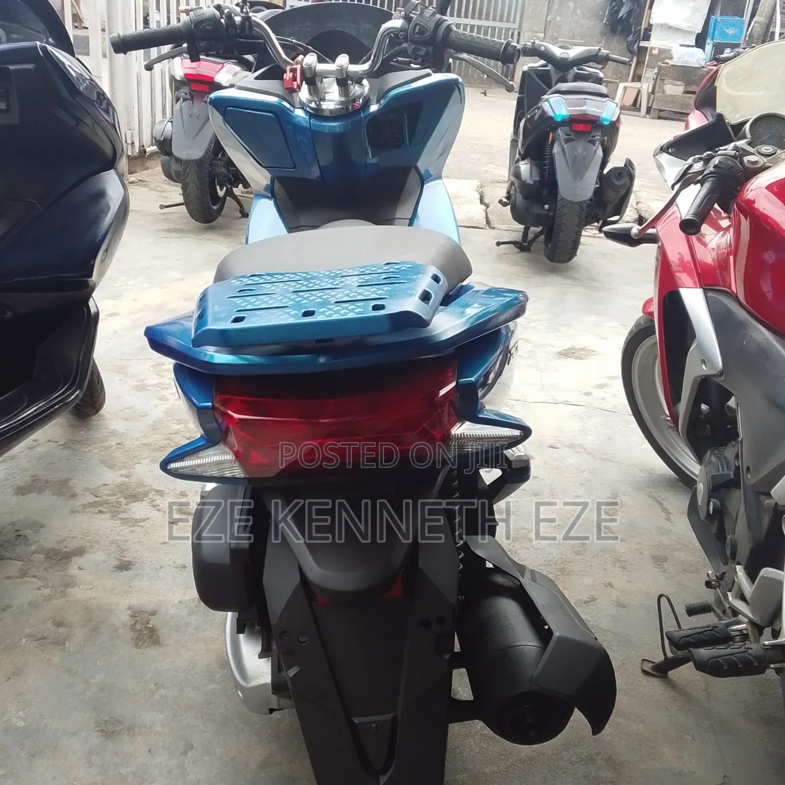 Honda 2017 Blue