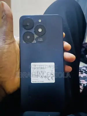 Itel A70 128 GB Bronze