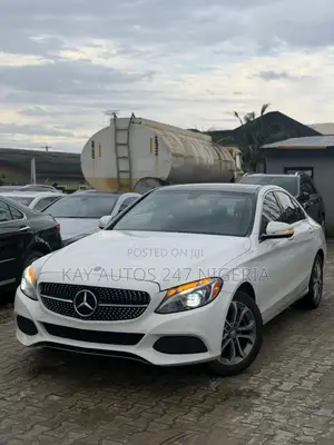 Mercedes-Benz C300 2015 White