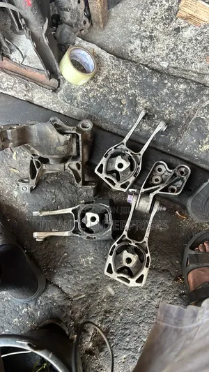 Original Engine Mounting (Engine Seating) for Toyota C-Hr