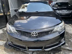 Toyota Camry SE Sport 4dr Sedan (2.5L 4cyl 6A) 2014 Black