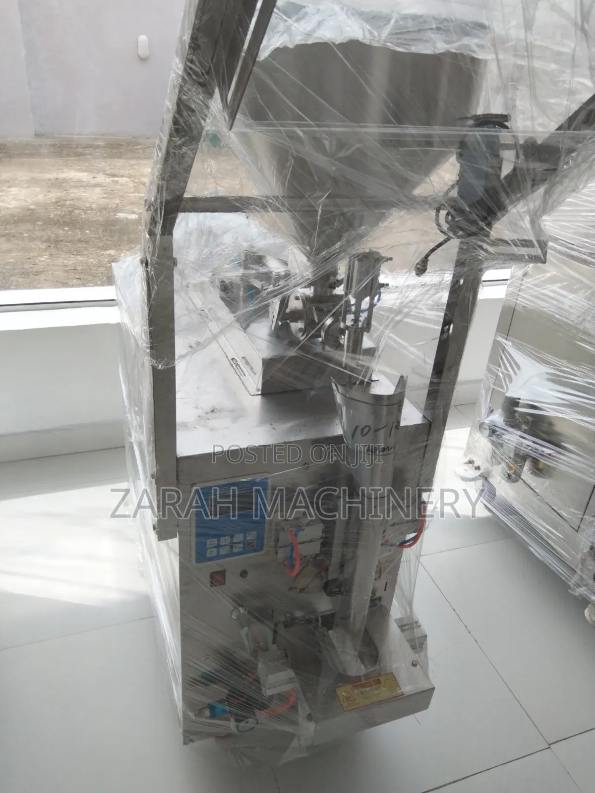 G-200 Automatic Paste Liquid Packaging Machine