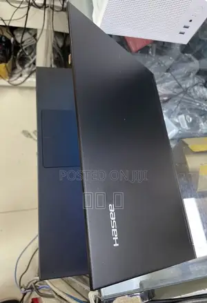 Laptop Hasee G665 16GB Intel Core i7 SSHD+SSD 1T