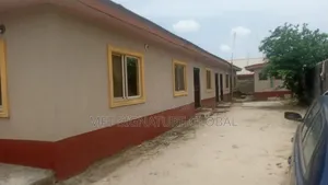 6bdrm Room & Parlour in Bogije for sale