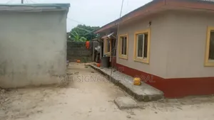 6bdrm Room & Parlour in Bogije for sale