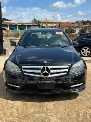 Mercedes-Benz C300 Luxury 4Matic Sedan AWD (3.0L 6cyl 7A) 2011 Black