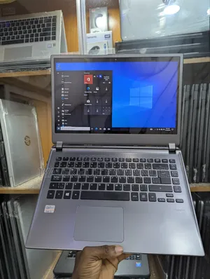 Laptop Acer Aspire M5-481 8GB Intel Core i3 SSD 128GB