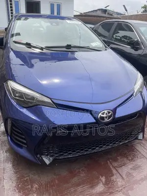 Toyota Corolla SE Special Edition 4dr Sedan (1.8L 4cyl CVT) 2017 Blue