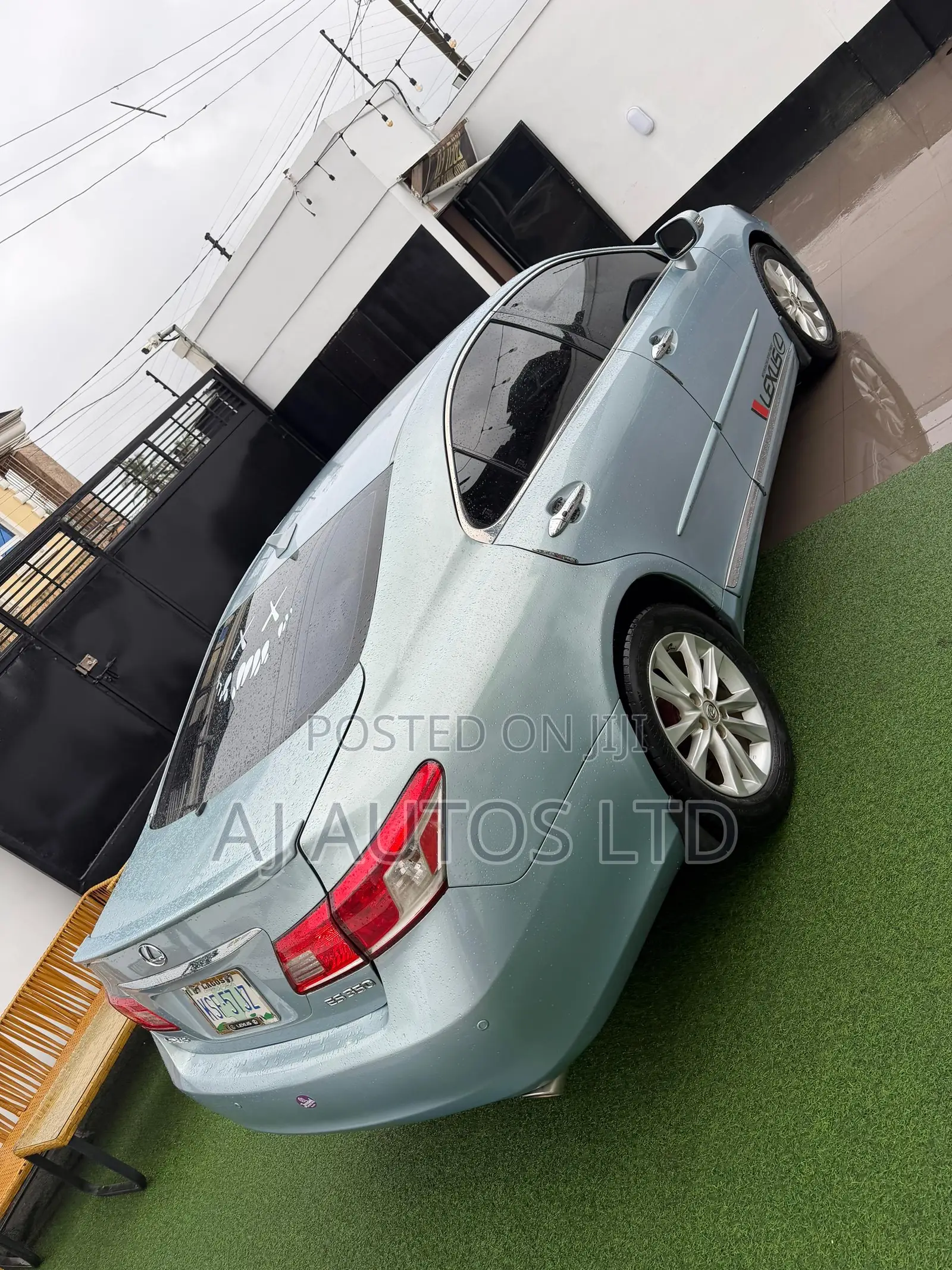 Lexus ES 350 2011 Blue