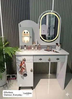 Led Make Up Center Table