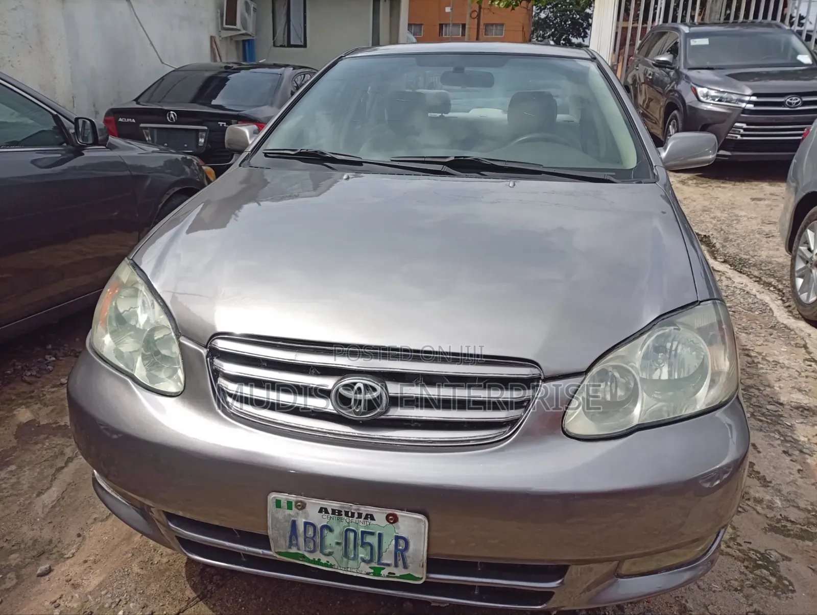 Toyota Corolla LE 2004 Gray