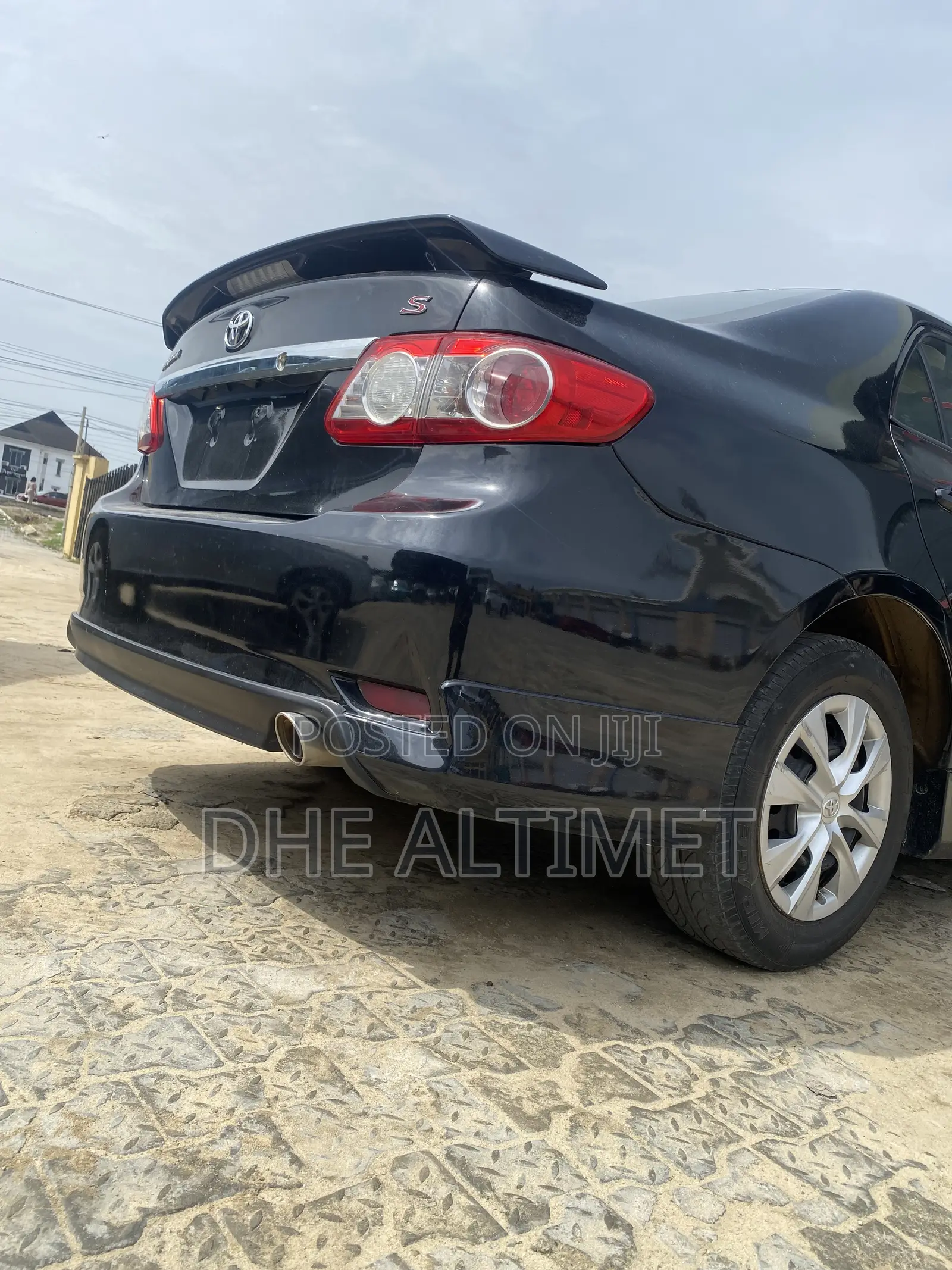 Toyota Corolla 2012 Black