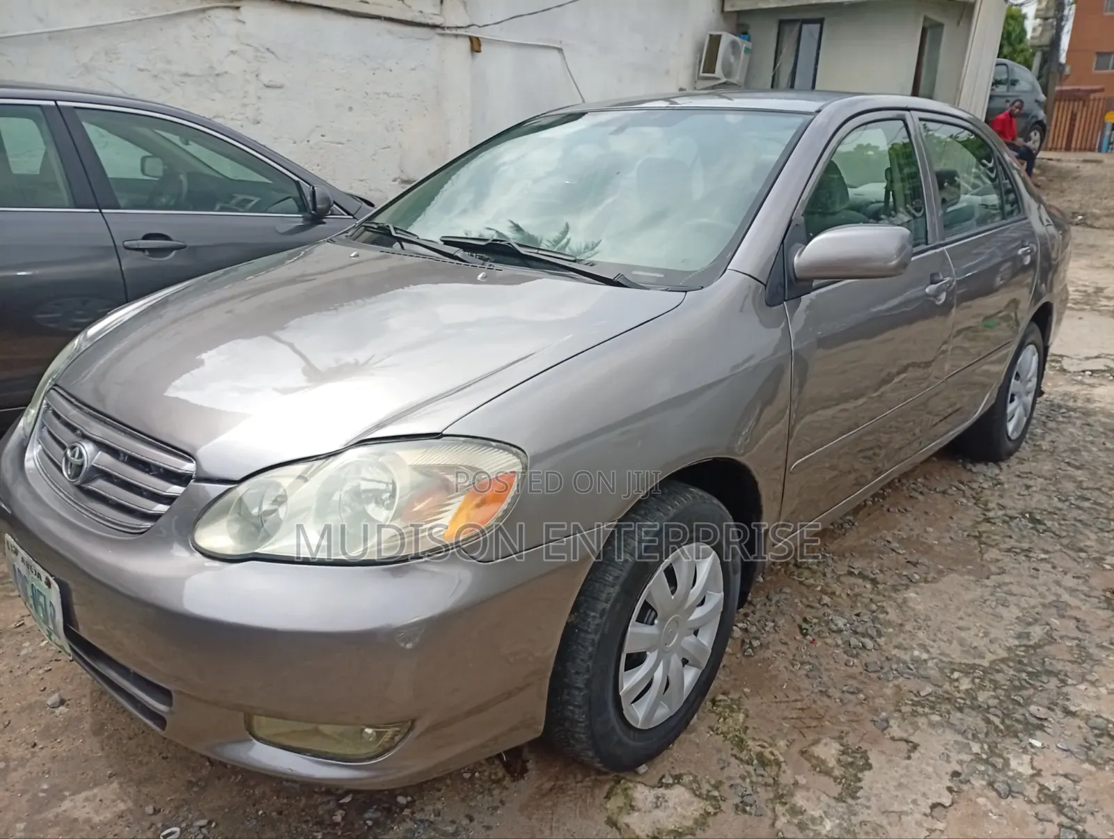 Toyota Corolla LE 2004 Gray