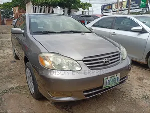Toyota Corolla LE 2004 Gray