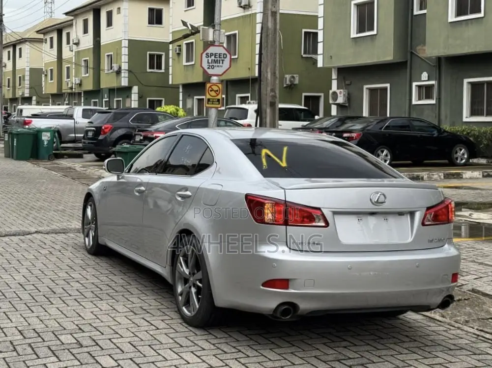 Lexus IS 250 Automatic 2012 Silver