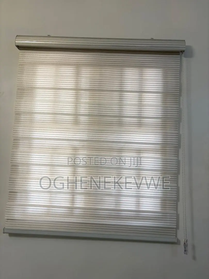 3 Sets Of Parlor Window Blind